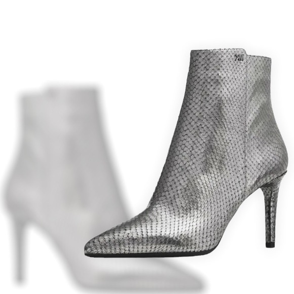 🛑BOGO 🆕Michael Kors Regal “Gunmetal” Metallic High-ankle Boot - Picture 4 of 8
